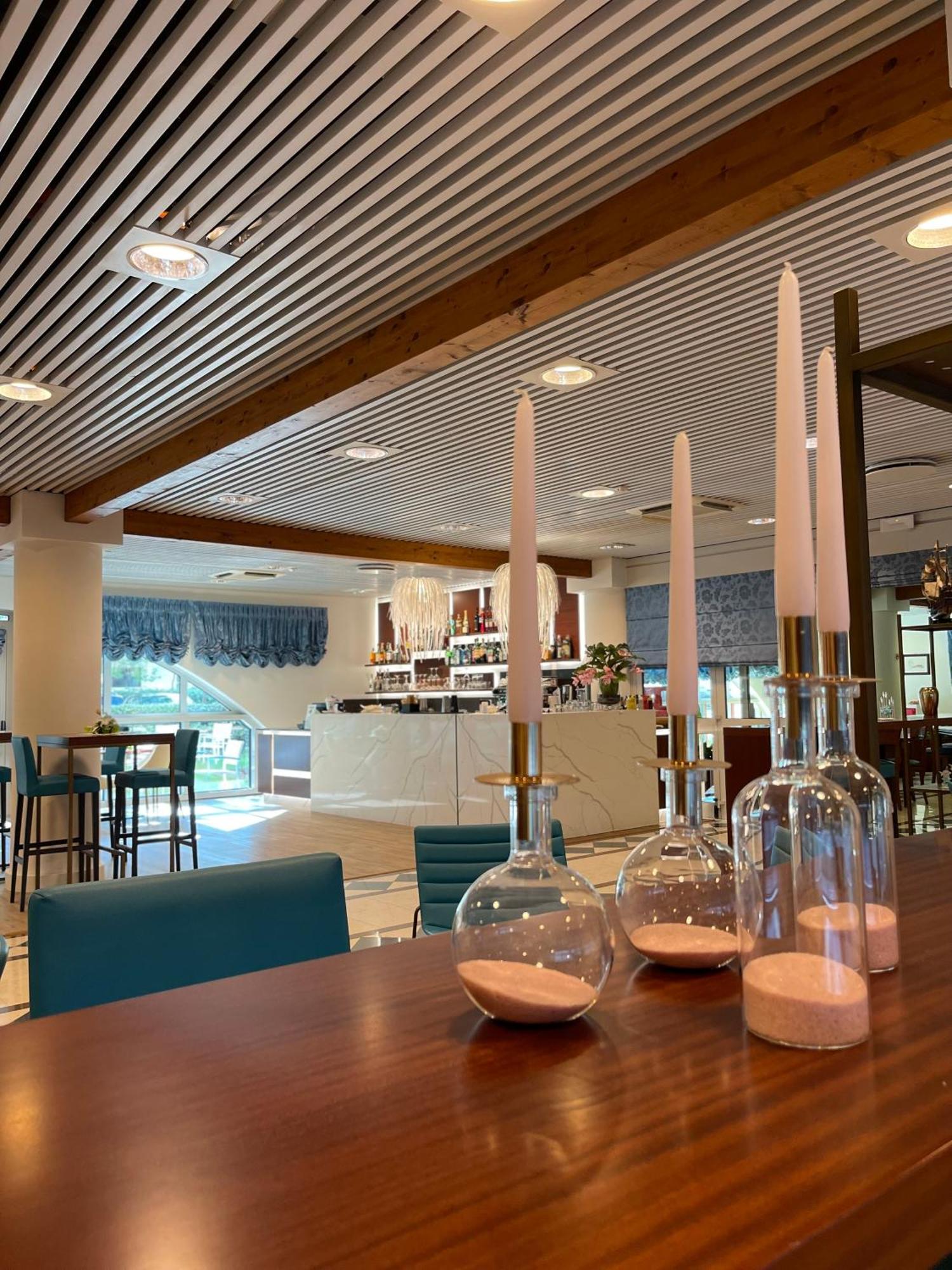 Aparthotel Holiday Bibione Exterior photo